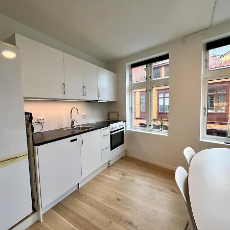 Cozy In The Middle Of City! *