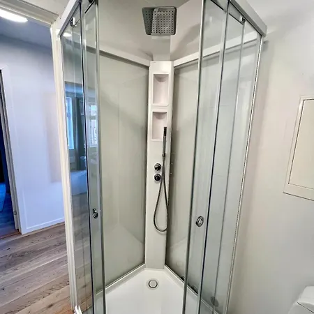 Apartment Cozy In The Middle Of City!