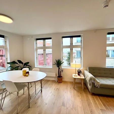 Cozy In The Middle Of City! *