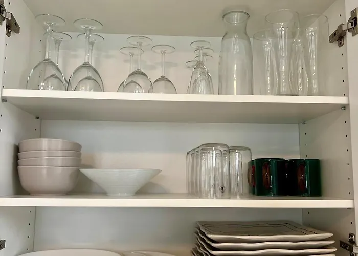 Cozy In The Middle Of City! Apartment *