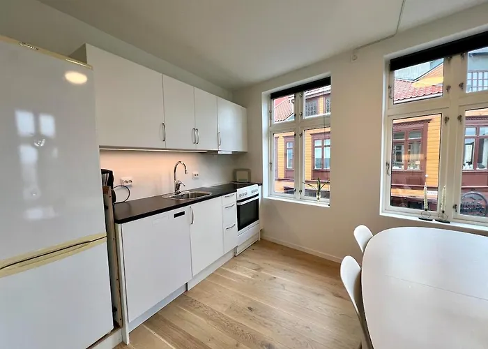 Cozy In The Middle Of City! *